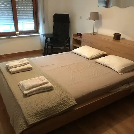 Bed & Breakfast With Private Wc, Near Lisbon *